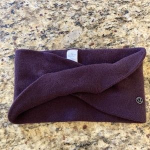 Lululemon twist knot ear warmer